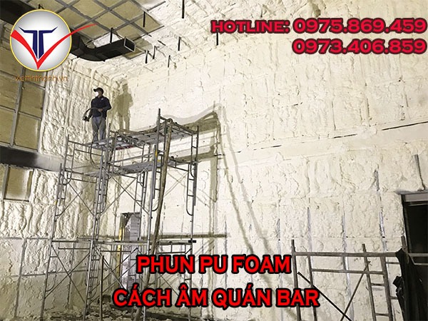 Phun Pu Foam cách âm quán bar